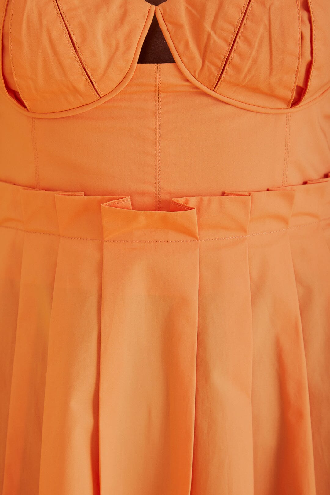 FARM Rio model wearing the Bicolor Sleeveless Midi Dress