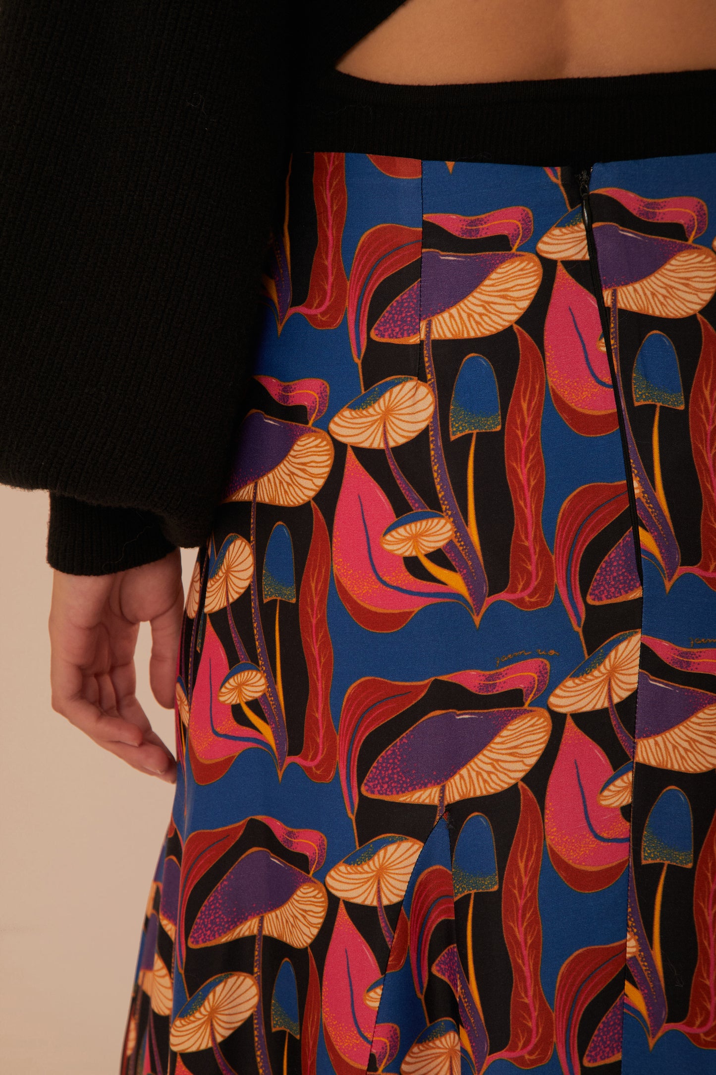 FARM Rio model wearing the Wild Mushrooms Black Maxi Skirt