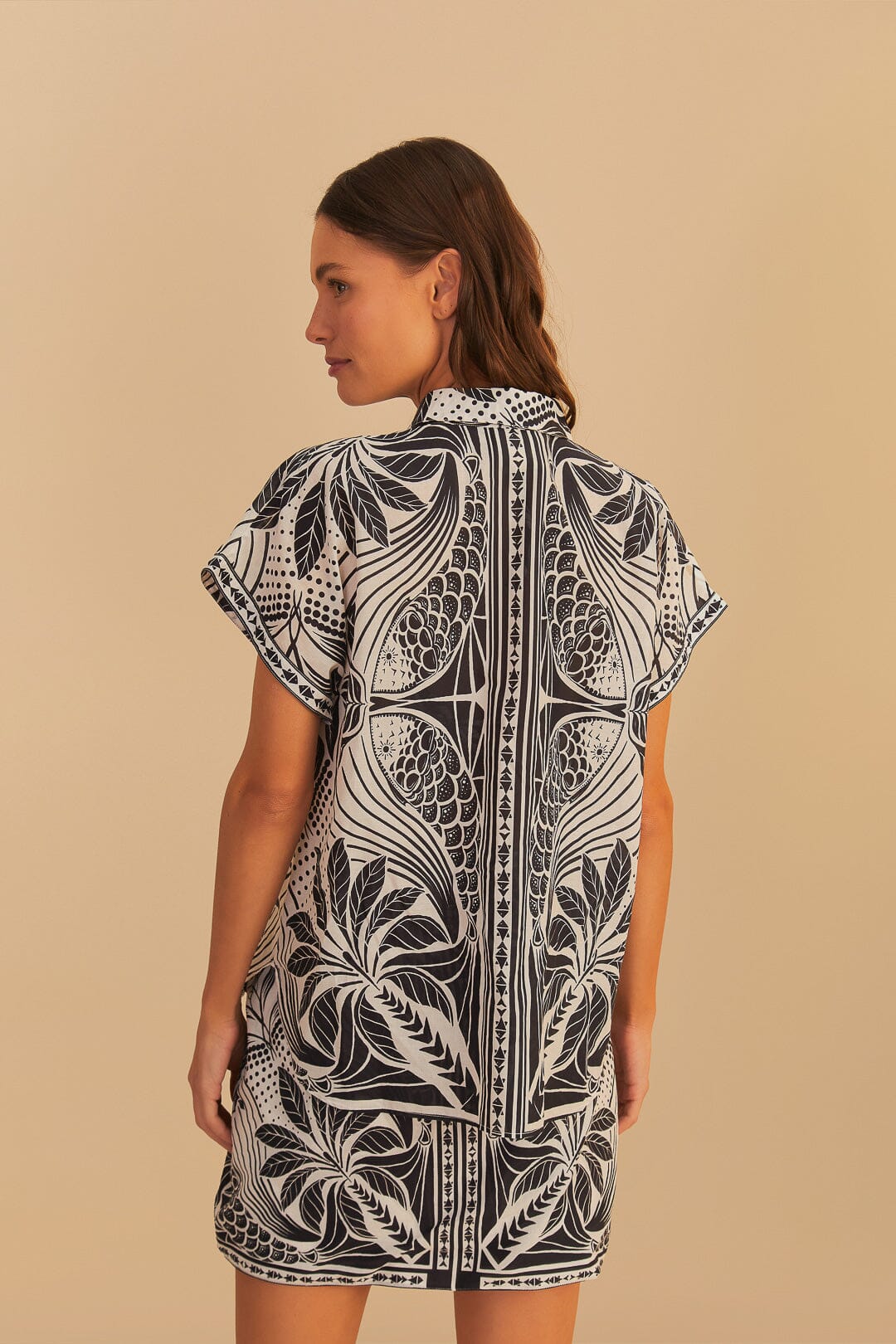 MONOCHROME ELEGANCE SCARF SHIRT