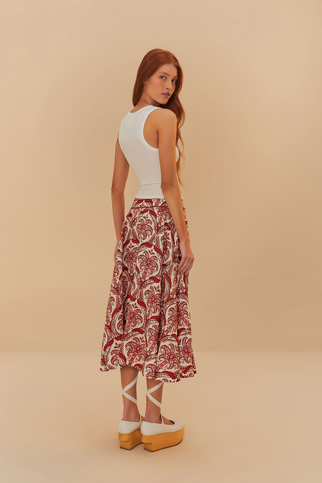 FARM Rio model wearing the Off-White Tropical Cameo LENZING™ ECOVERO™ Euroflax™ Midi Skirt