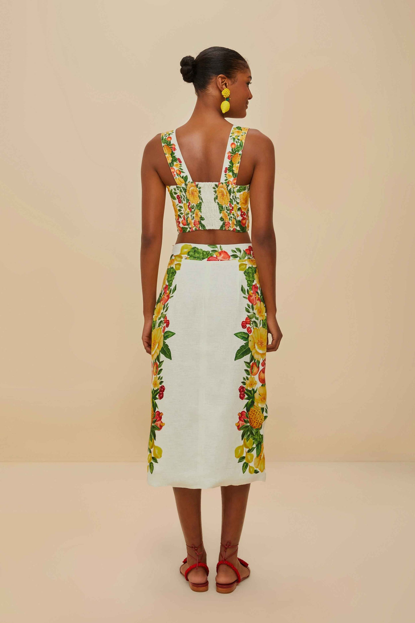 Off-White Picnic Flower