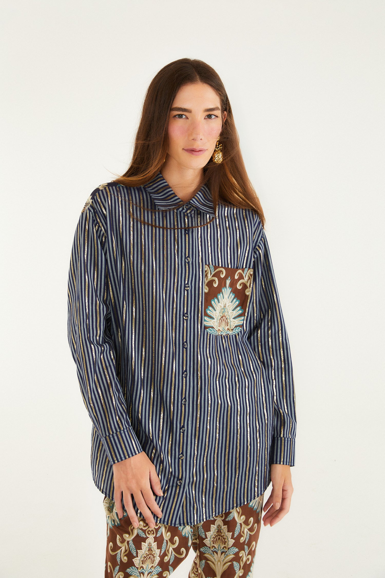 FARM Rio model wearing the Brown Wonderful Arabesque Shirt