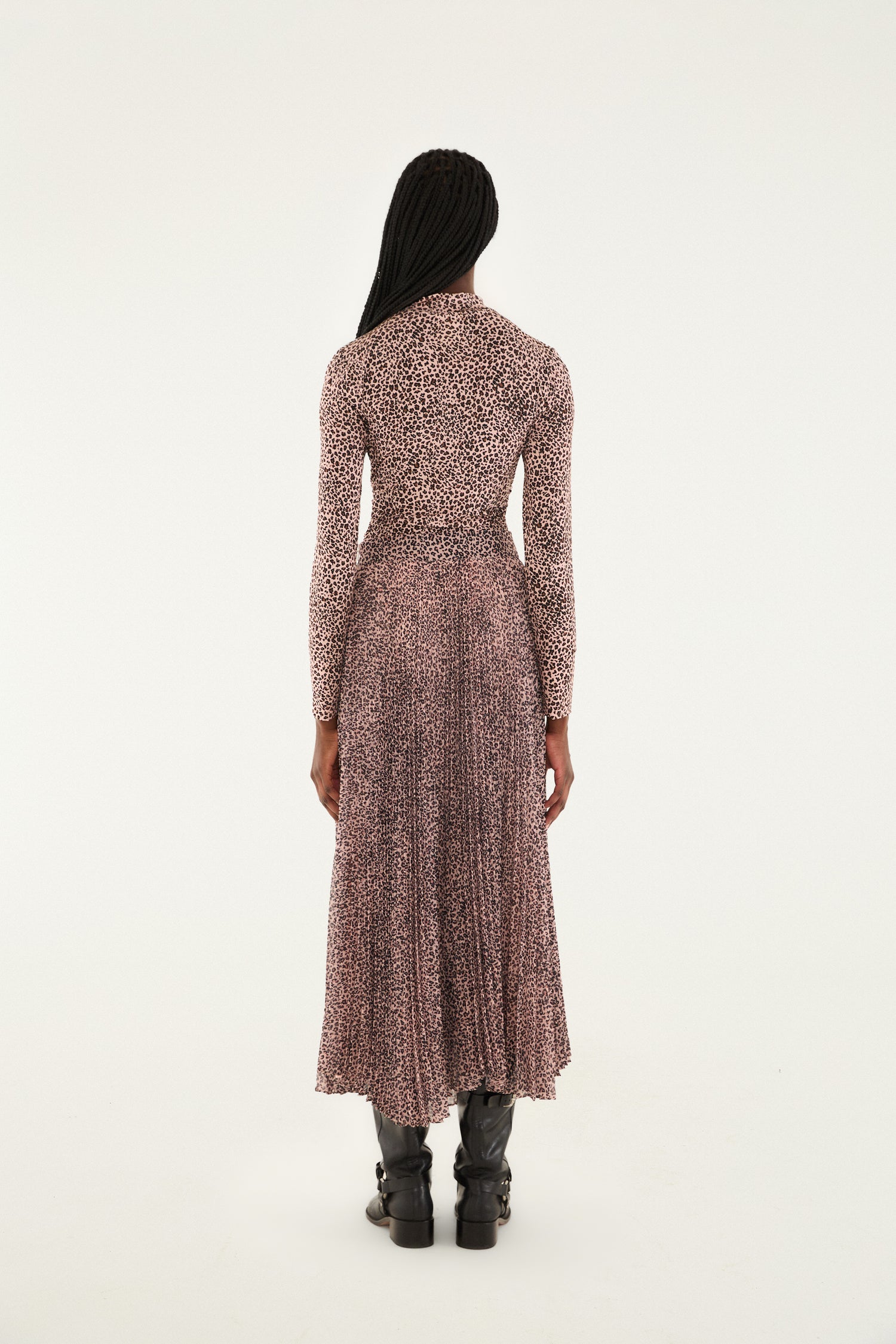 FARM Rio model wearing the pink baby leopard pleated maxi skirt