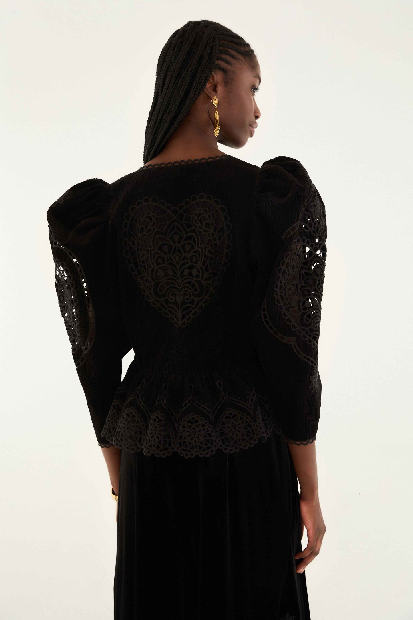 stichoke Heart Richelieu Black Blouse