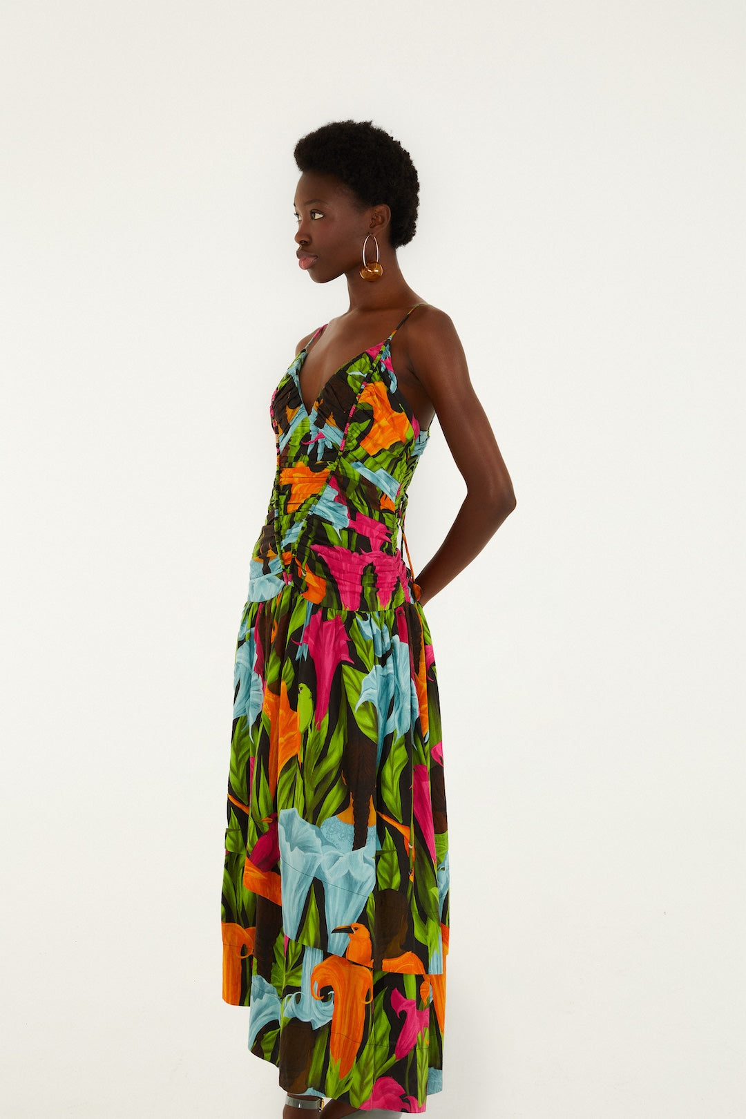 Black Mujeres Y Flores Lenzing Ecovero Euroflax Midi Dress