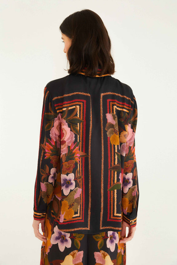 FARM Rio model wearing the Black Chenille Flowers Lenzing™ Ecovero™ Viscose Shirt