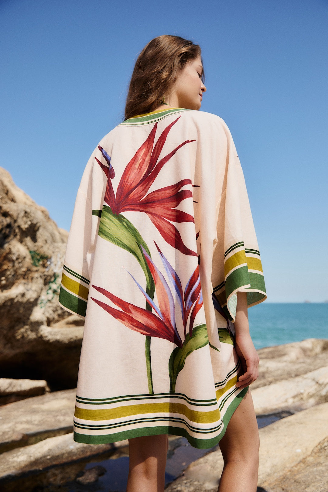 Light Blush Strilitzia Kimono