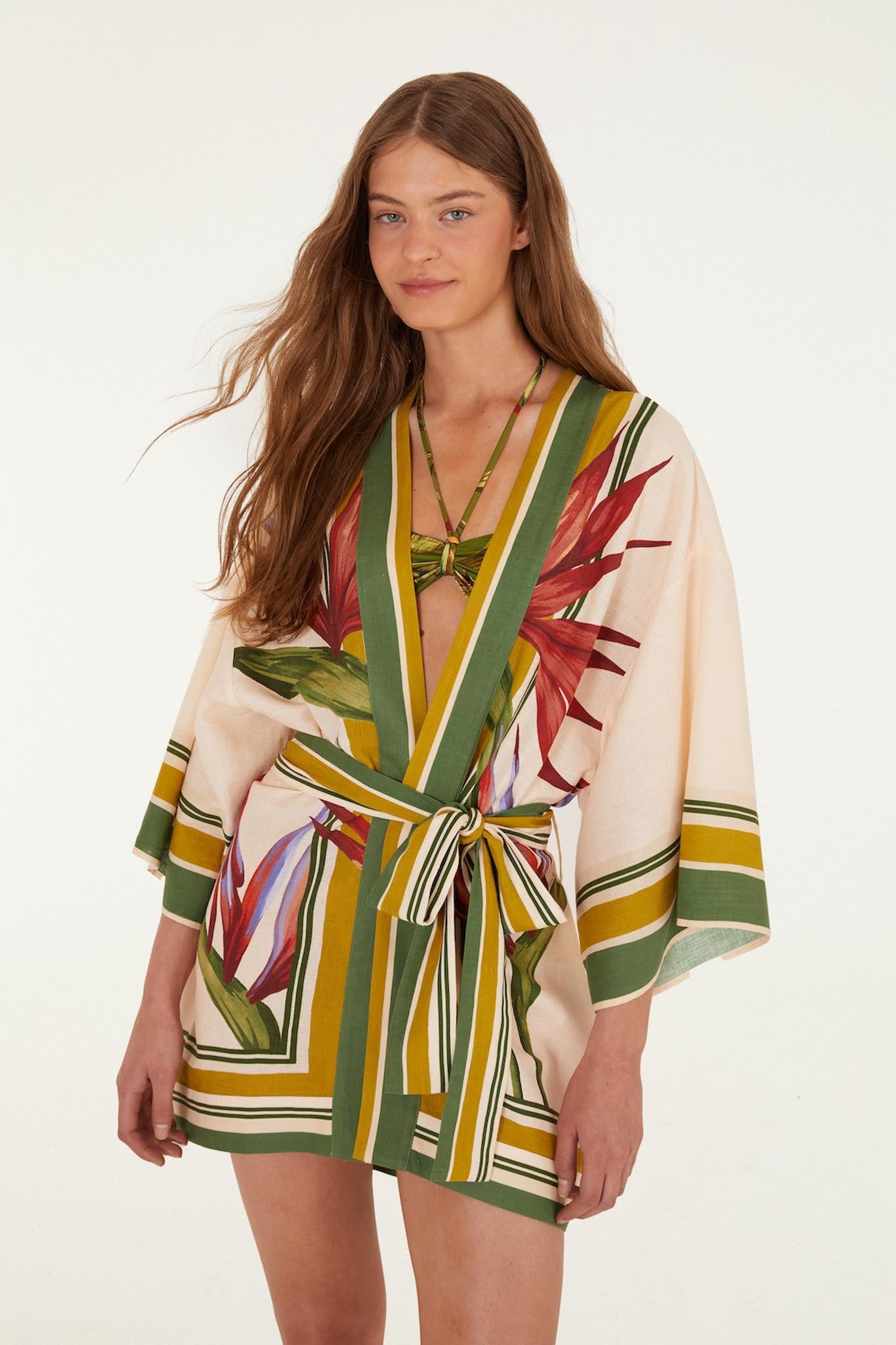 Light Blush Strilitzia Kimono
