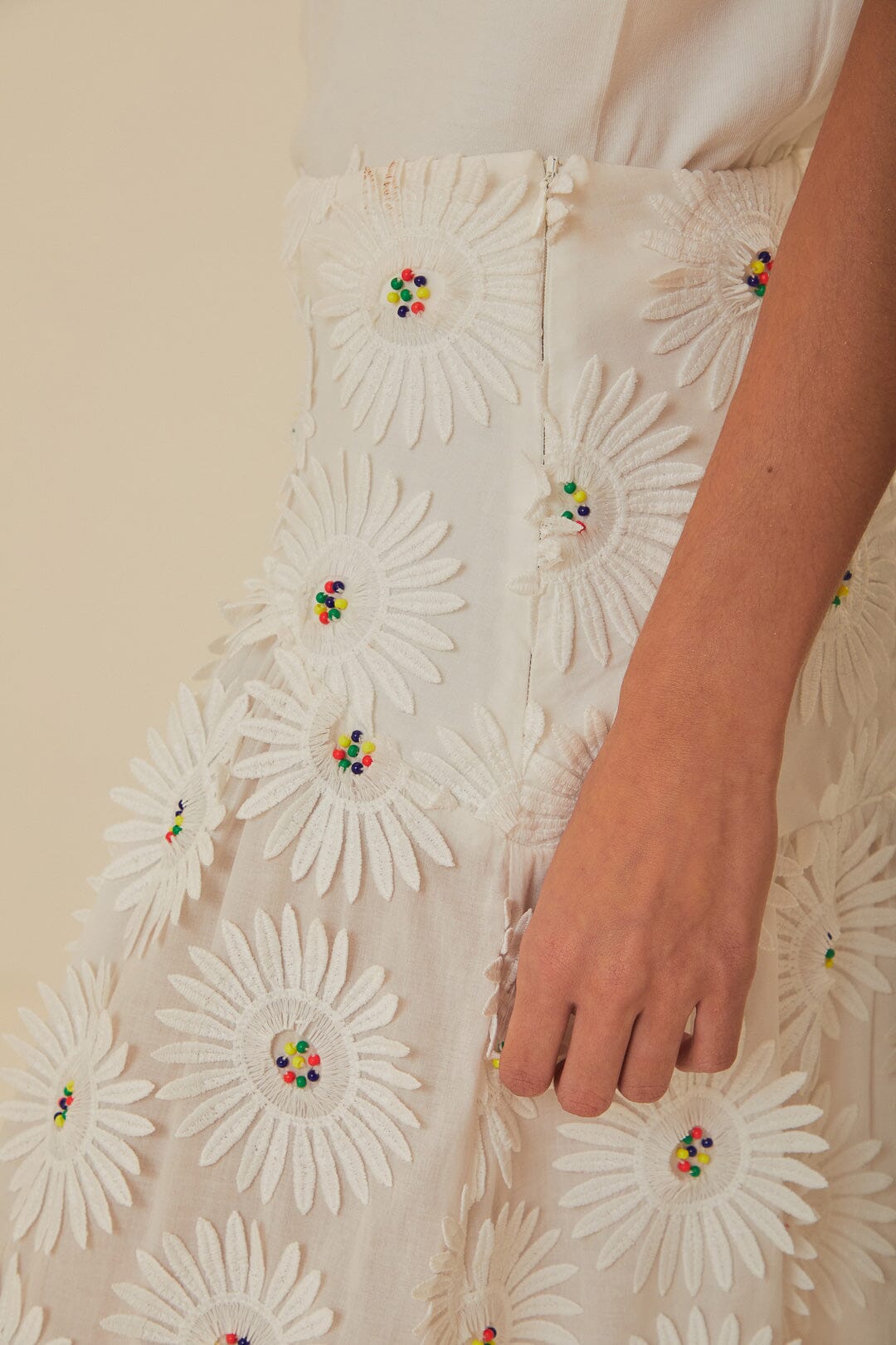 FARM Rio model wearing the White Daisy 3D Flower Maxi Skirt