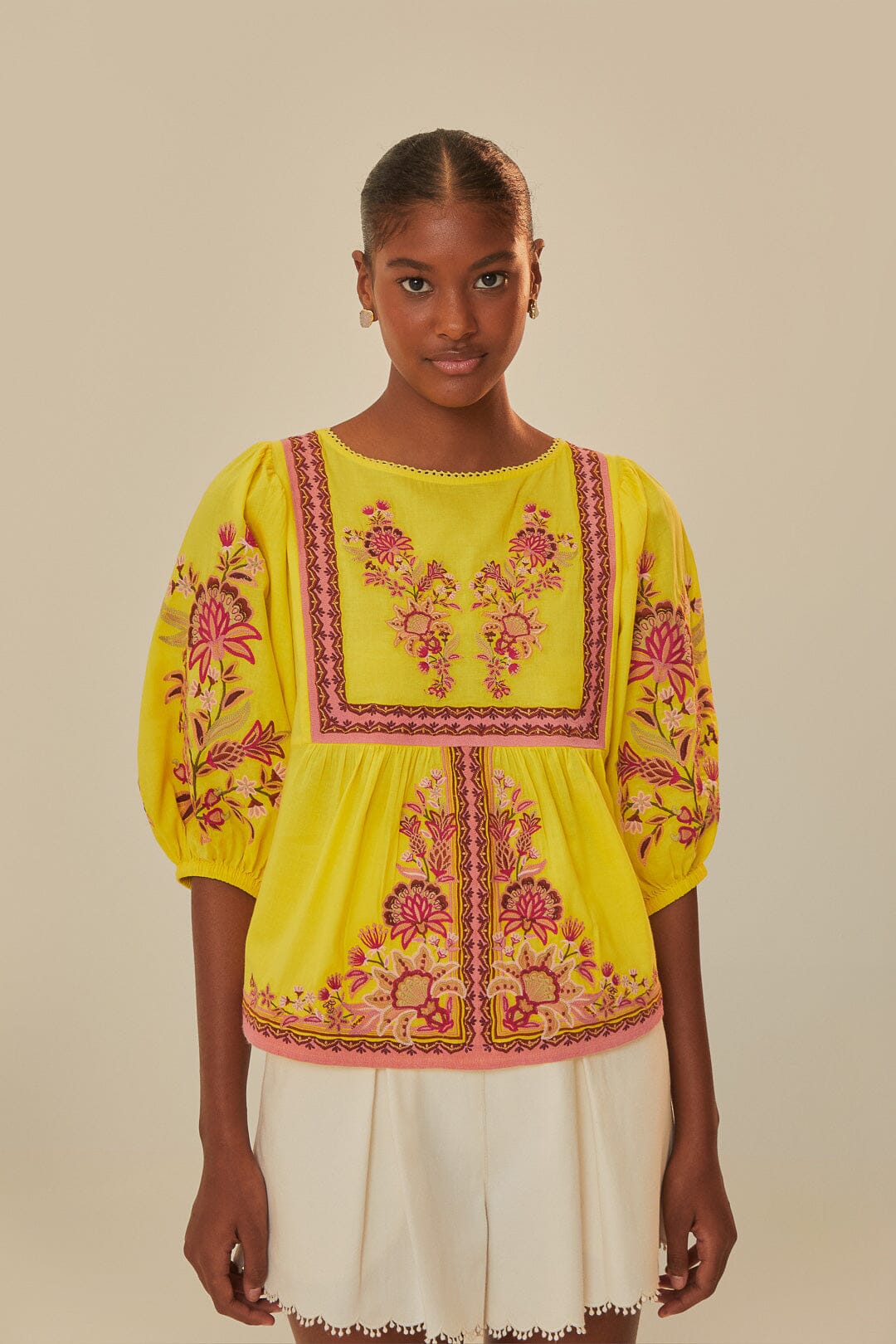 FARM Rio model wearing the Garden Tapestry Yellow Embroidered Blouse