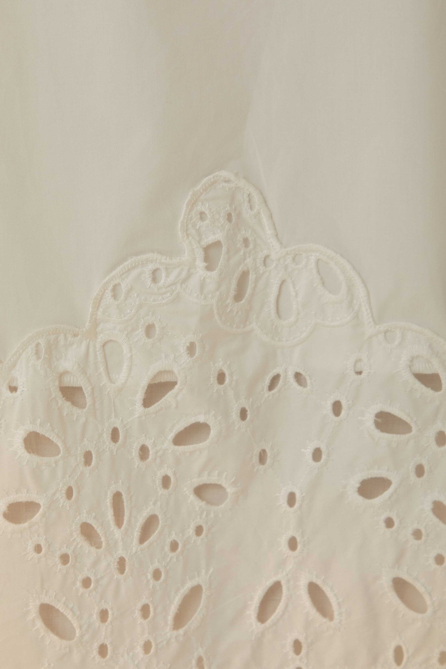 FARM Rio model wearing the White Laise Sleeveless Maxi Dress