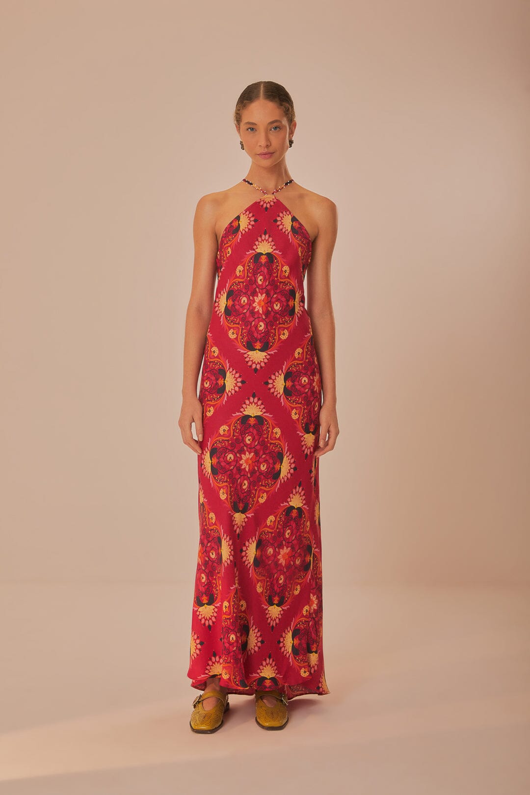 FARM Rio model wearing the Pink Luize Sleeveless Maxi Dress