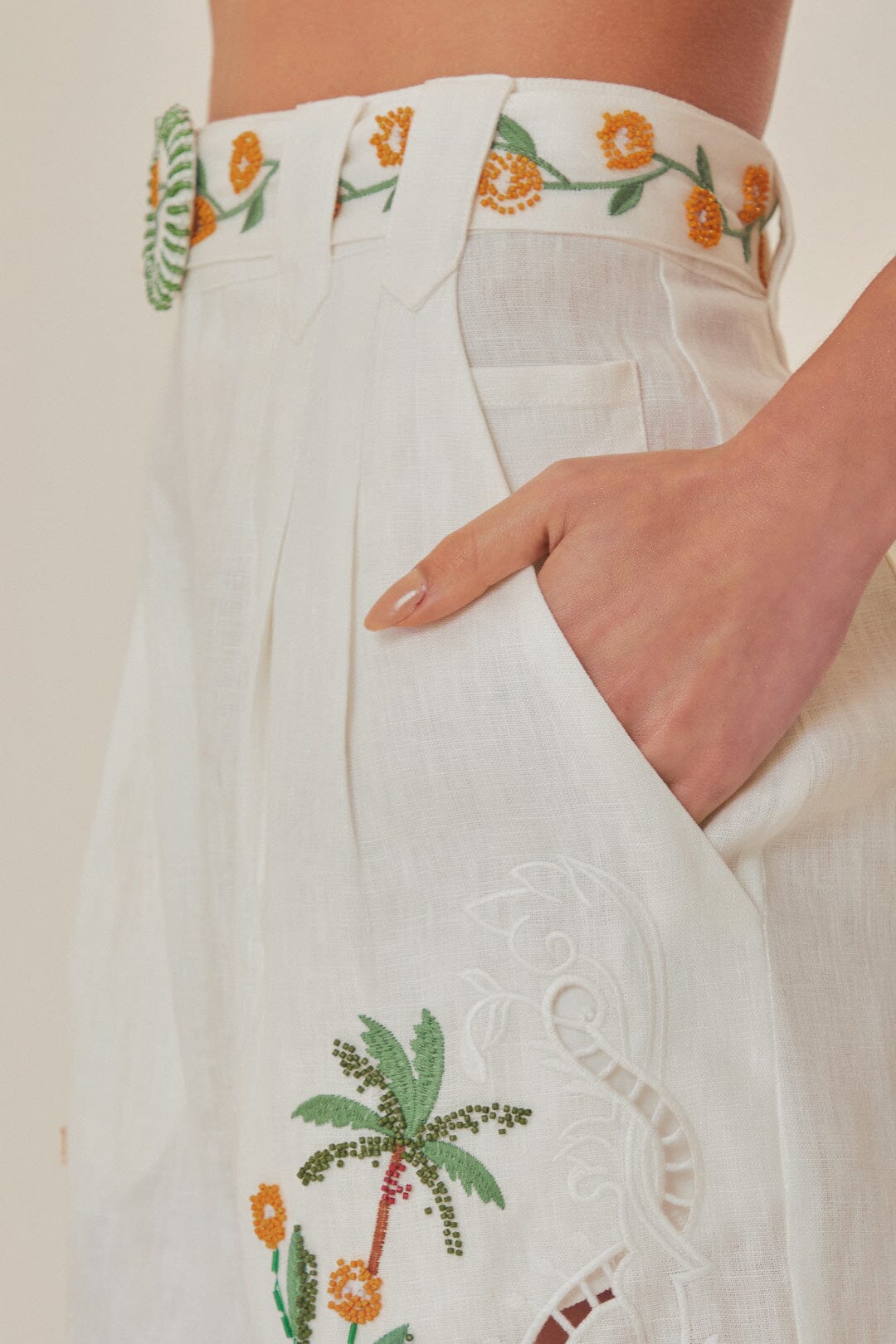 FARM Rio model wearing the Off-White Coconut Tree Embroidered Richelieu Shorts