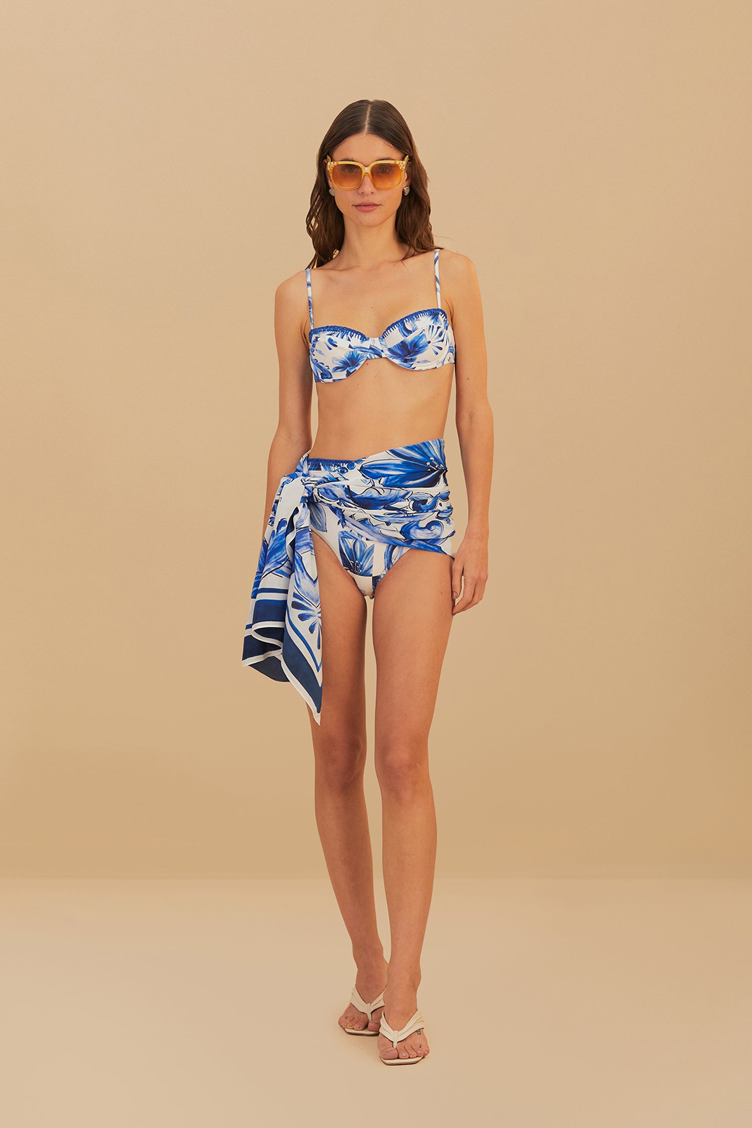 FARM Rio model wearing the Garden Tiles Panneaux Scarf