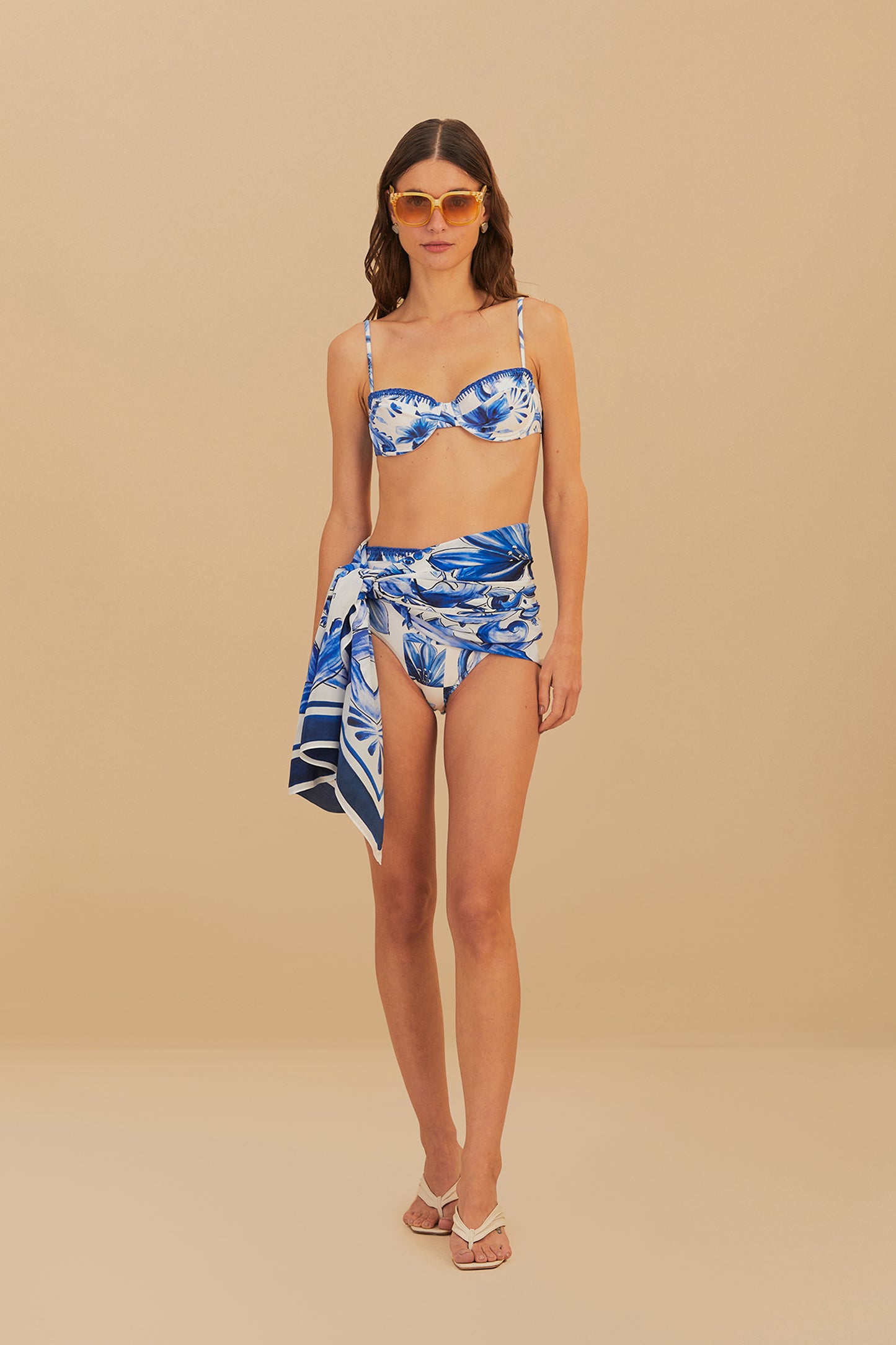 FARM Rio model wearing the Garden Tiles Panneaux Scarf