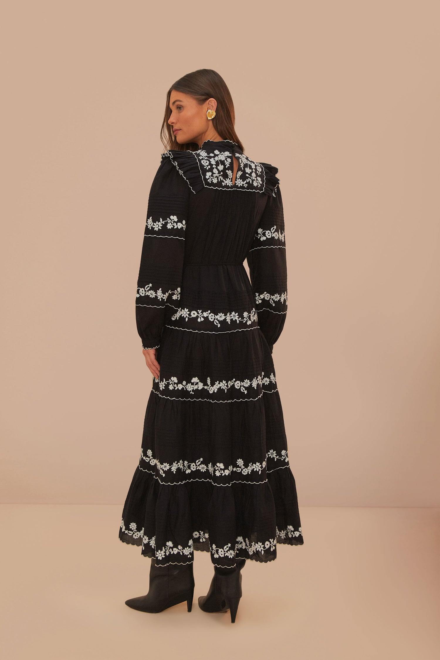 FARM Rio model wearing the Black And White Embroidered Long Sleeve Maxi Dress