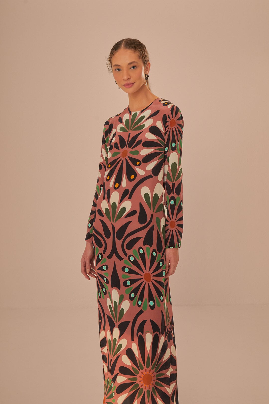 FARM Rio model wearing the Pink Ainika Flowers Long Sleeve Maxi Dress