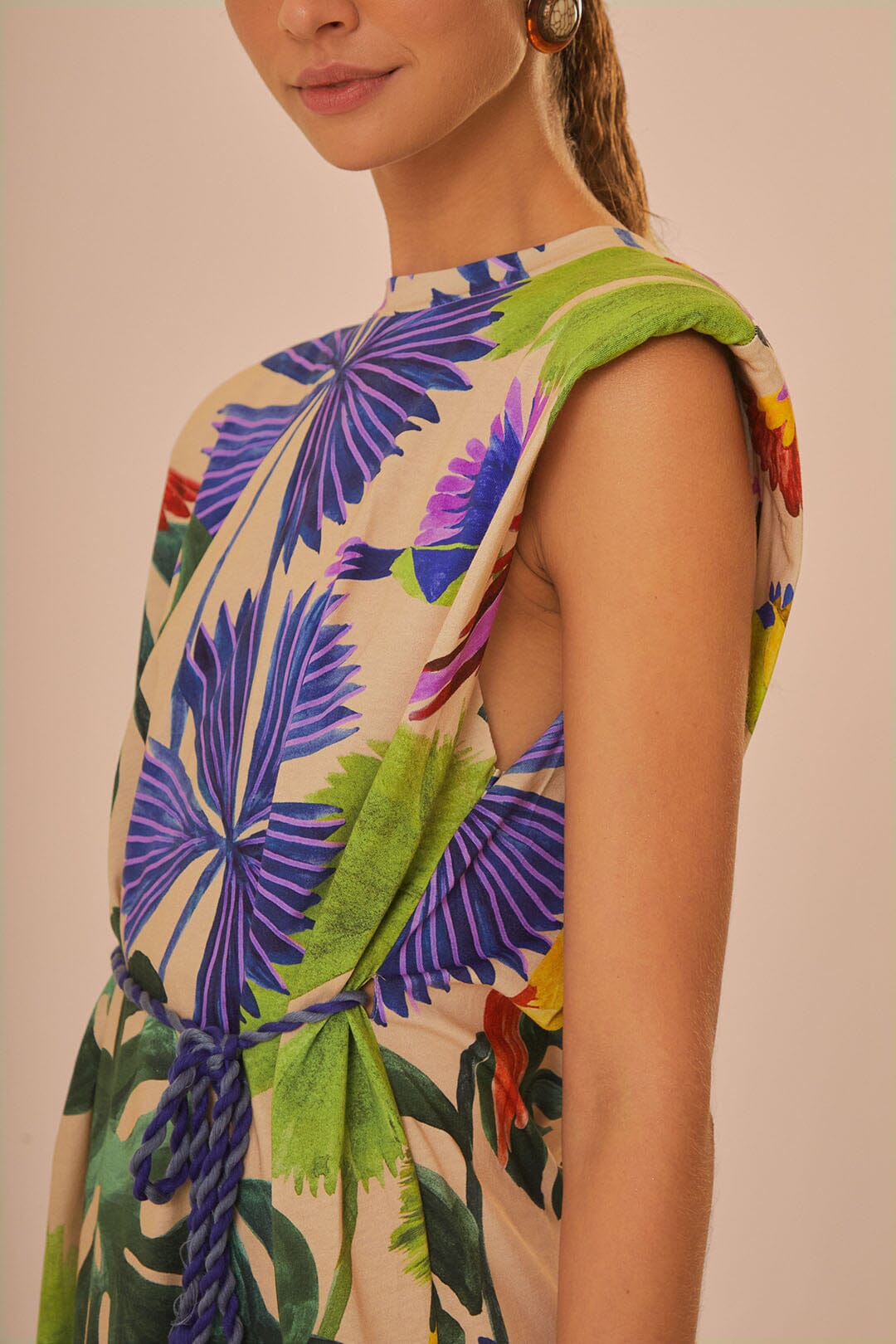 FARM Rio model wearing the Sand Macaw Jungle Organic Cotton T-Shirt Dress