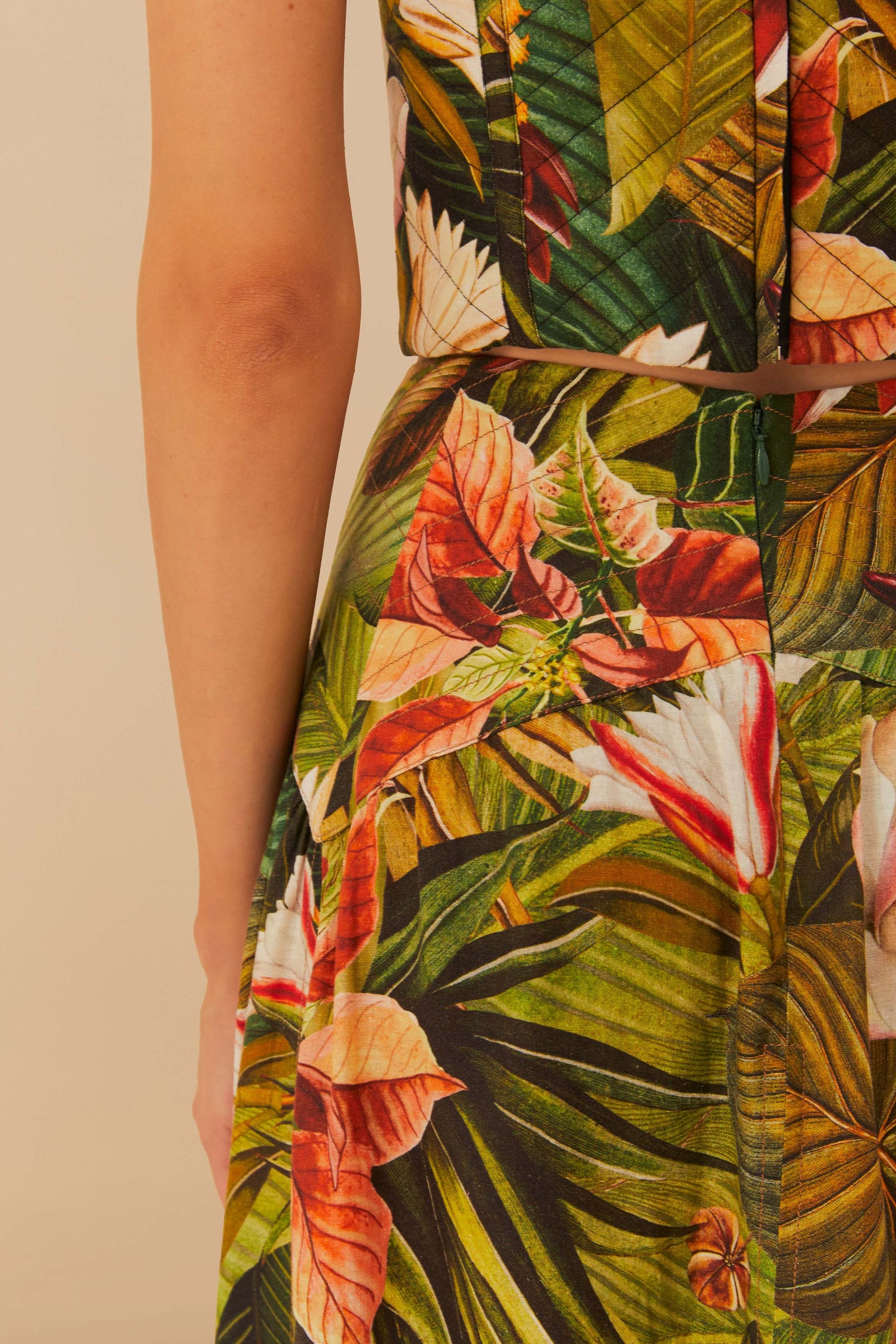 غابة نباتية متعددة الألوان Lenzing ™ Ecovero ™ Euroflax ™ Midi Skirt