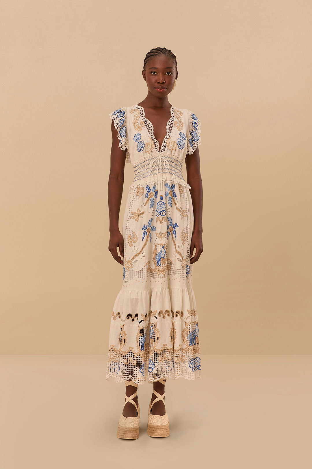 Off-White Romantic Richelieu LENZING™ ECOVERO™ Euroflax™ Maxi Dress