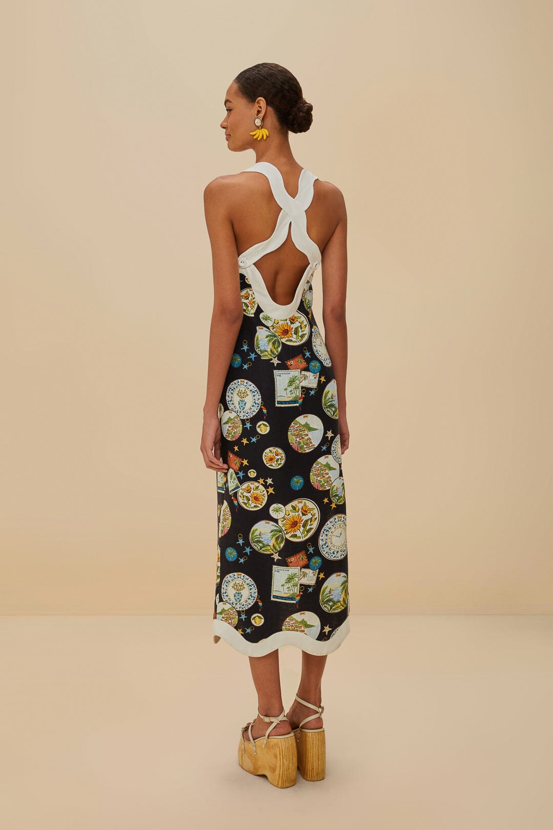 Trip Souvenir Black Sleeveless Maxi Dress