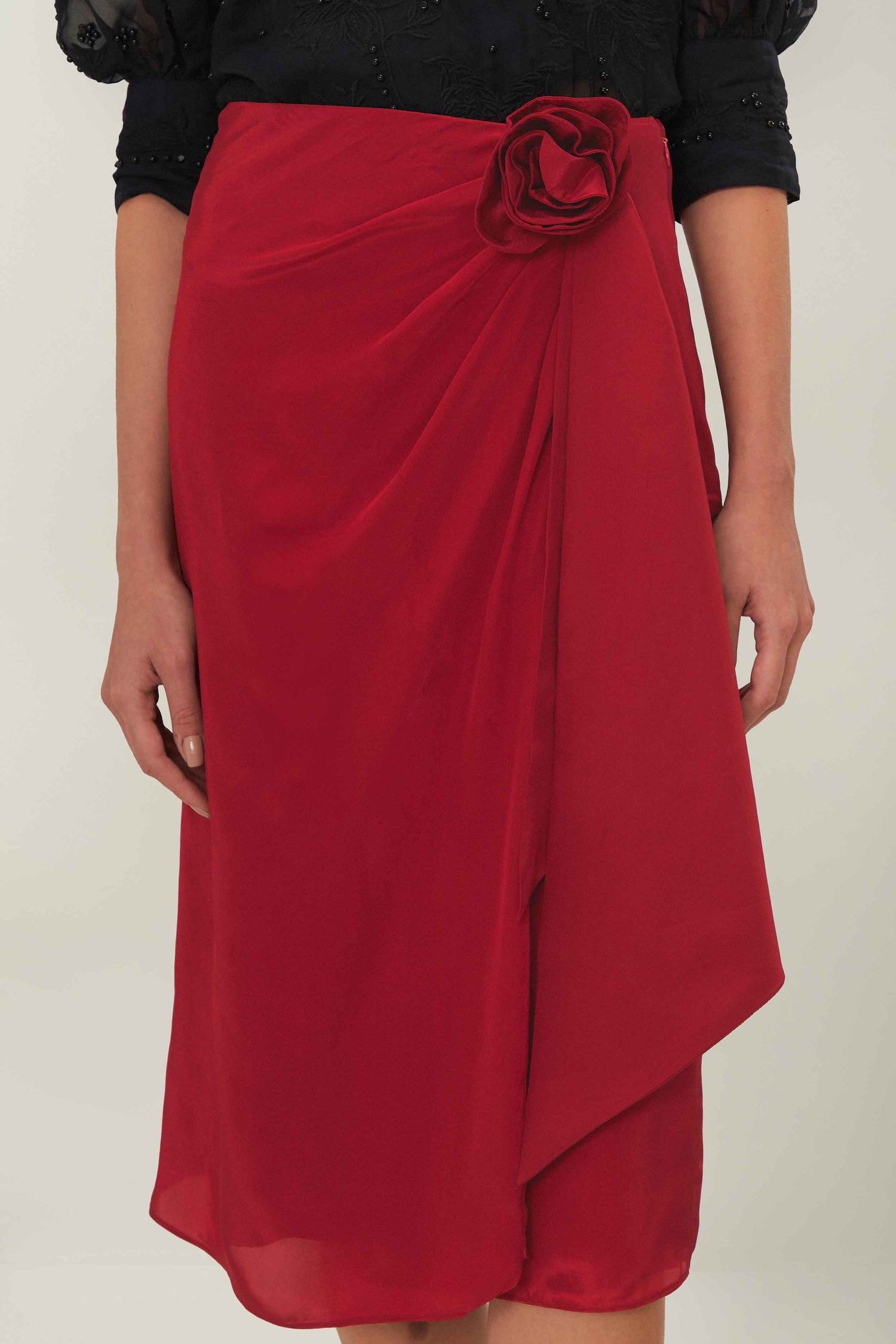 FARM Rio model wearing the Red Midi Skirt