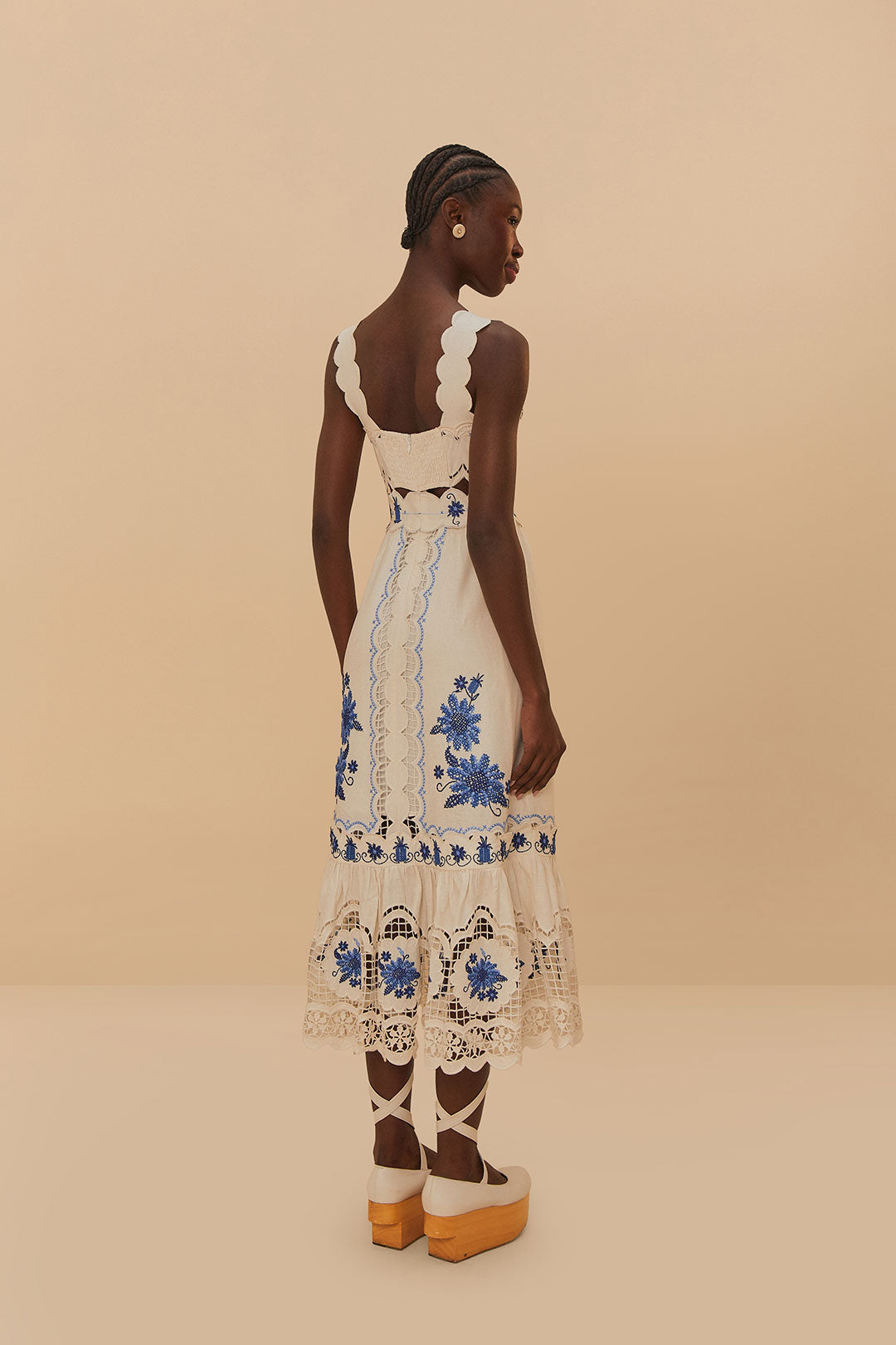Off-White Richelieu Sunflower Lenzing ™ Ecovero ™ EurofLax ™ Midi Dress