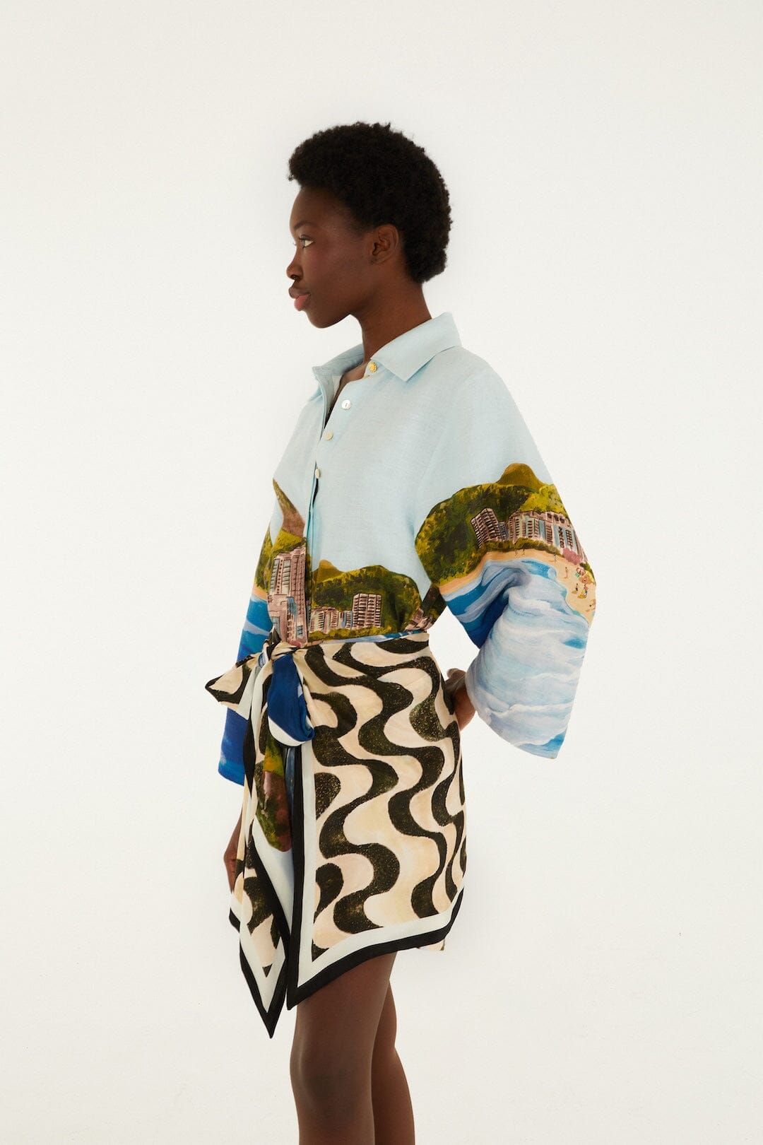 Multicolor Copacabana Beach Euroflax™ Premium Linen Long Sleeve Kimono