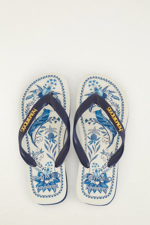 Nina Havaianas