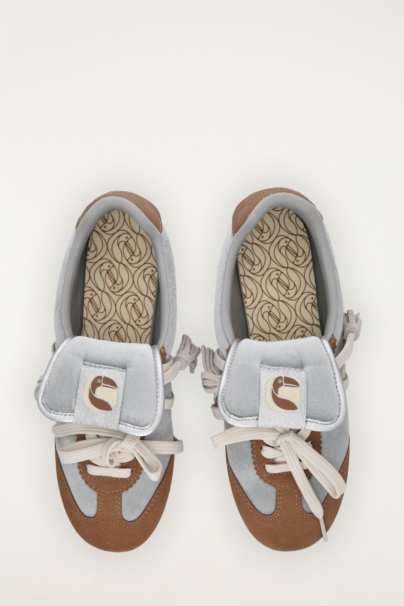 Farm Rio Velvet Sneakerina